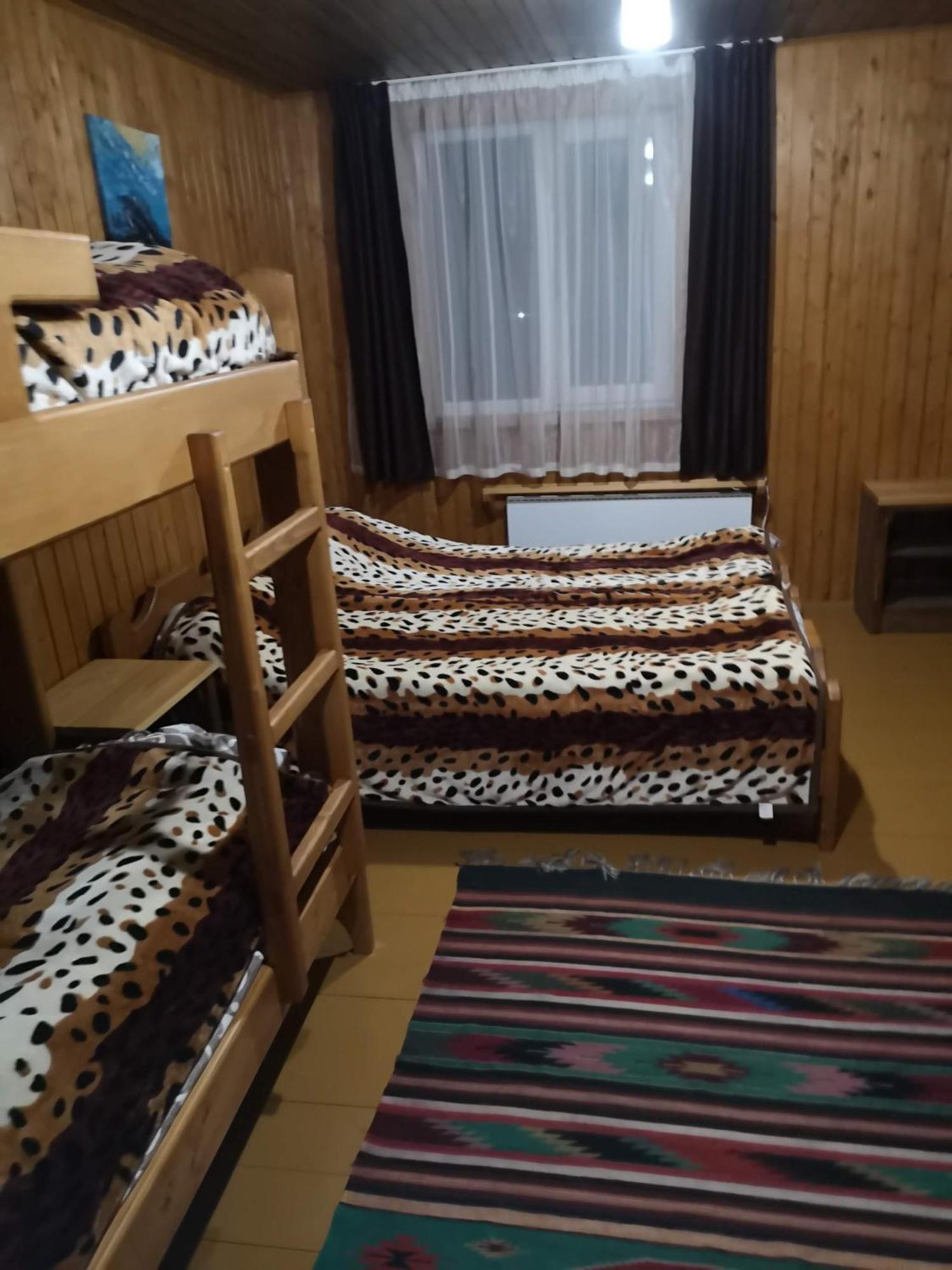 Krasnik Рада Дараба酒店 外观 照片
