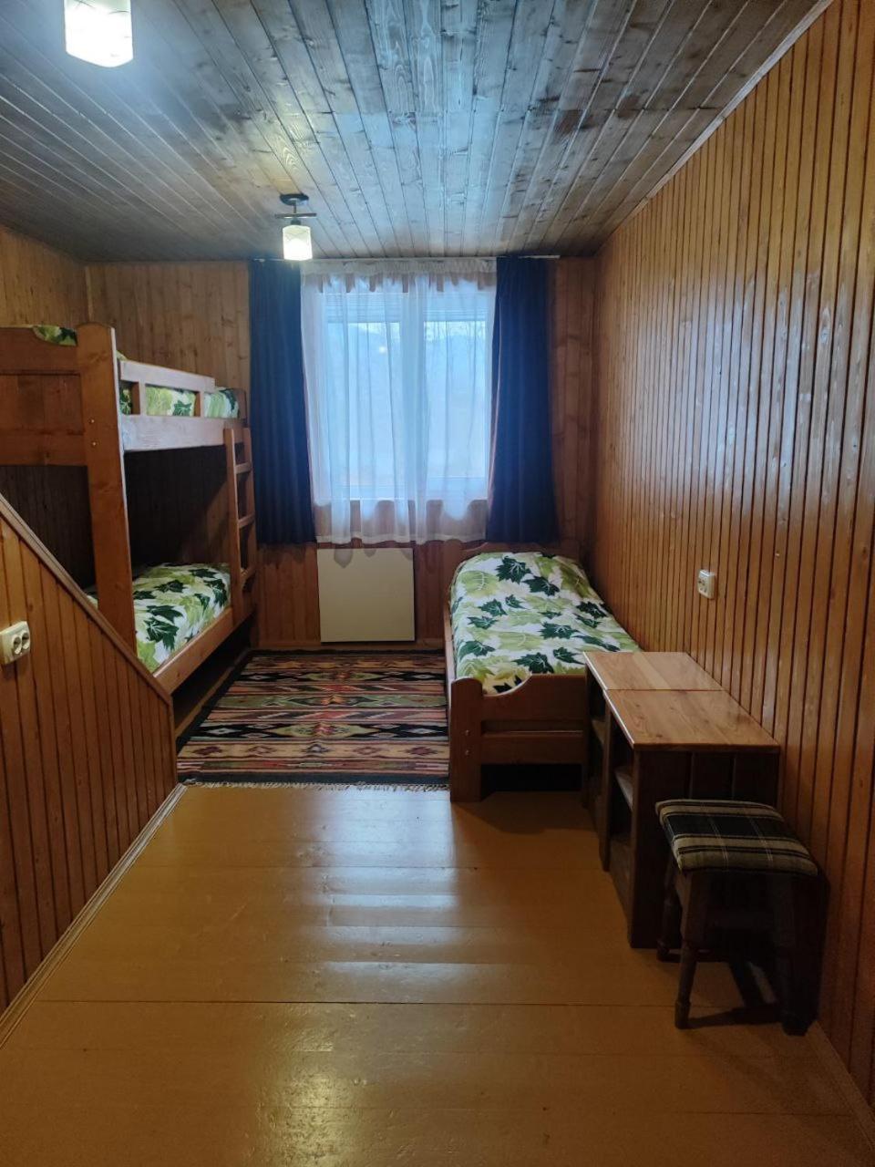 Krasnik Рада Дараба酒店 外观 照片