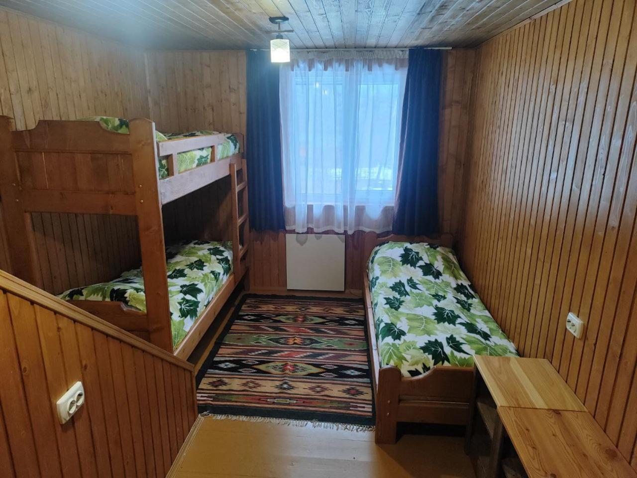 Krasnik Рада Дараба酒店 外观 照片